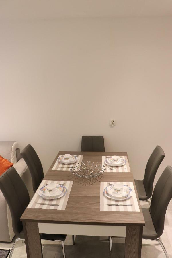 Pati Ferien Apartmens Lukecin Exterior foto